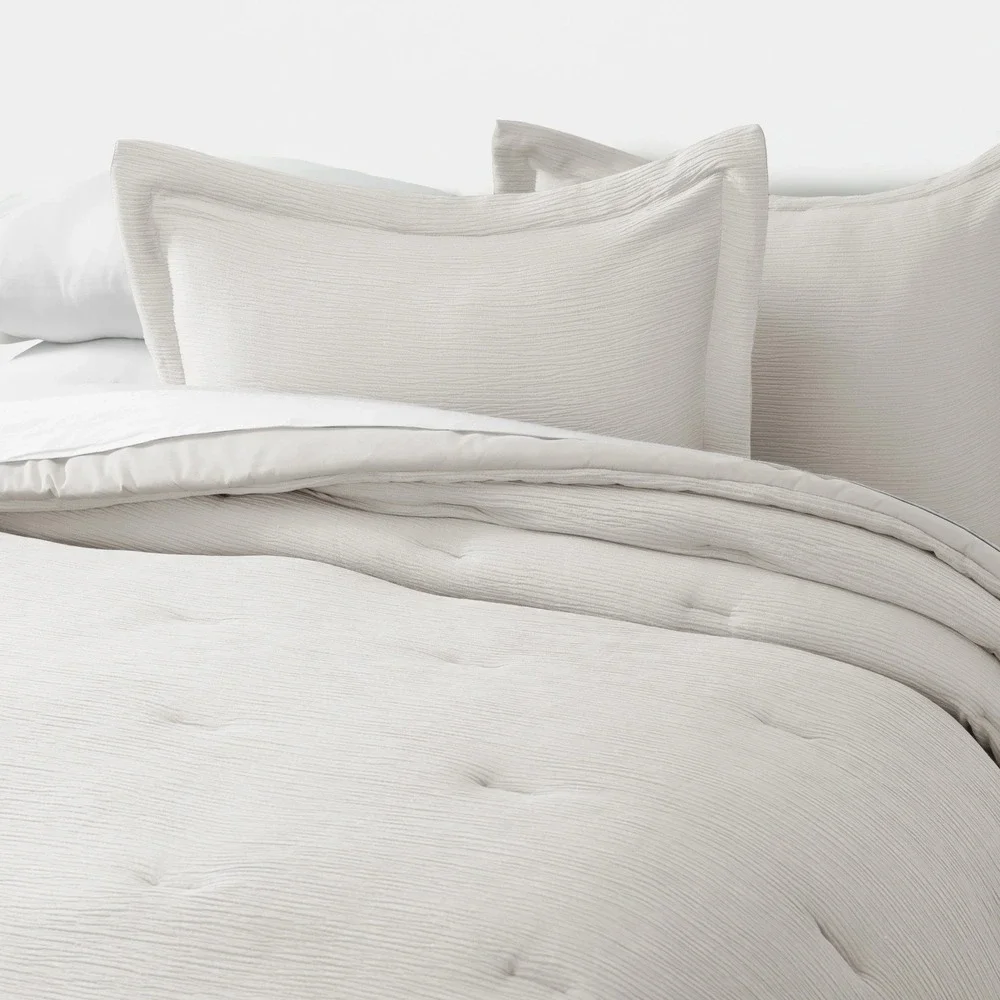 New Linens & Hutch Cloud Weave Textured Down-Alternative Comforter Set Twin XL